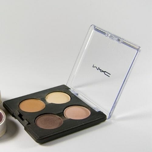 Win a $500 MAC Cosmetics Gift Card